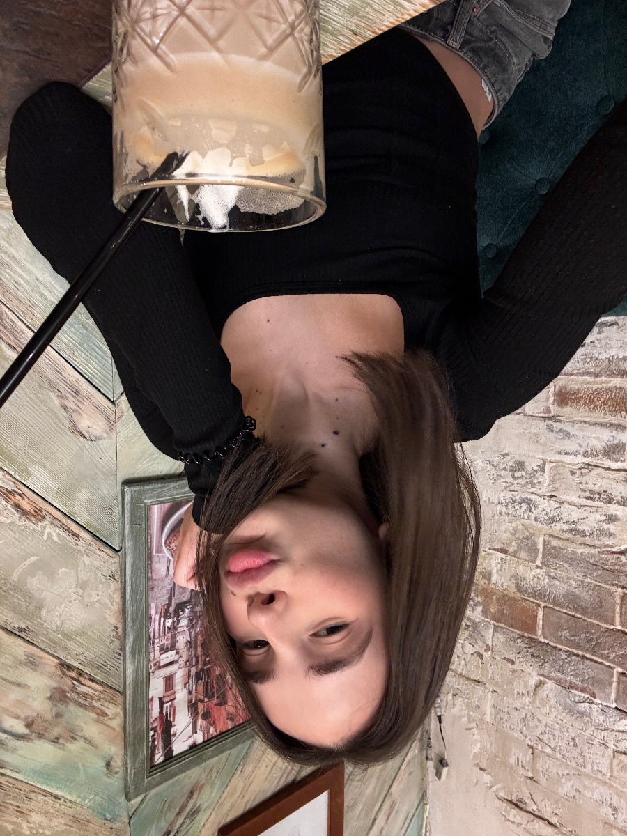 Fresh photos, fresh mood — Tina online in Xuchang